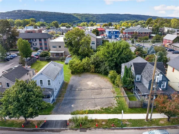 617-619 W Buffalo St, Ithaca, NY 14850