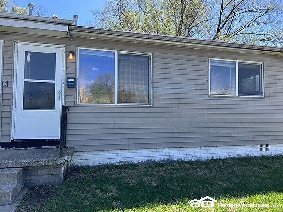 2nd image of 4211 E Linwood Blvd