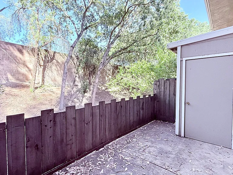 394 Ilo Ln #703 — Photo 13