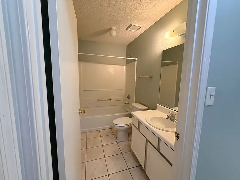 2259 Parrot Ln — Photo 5