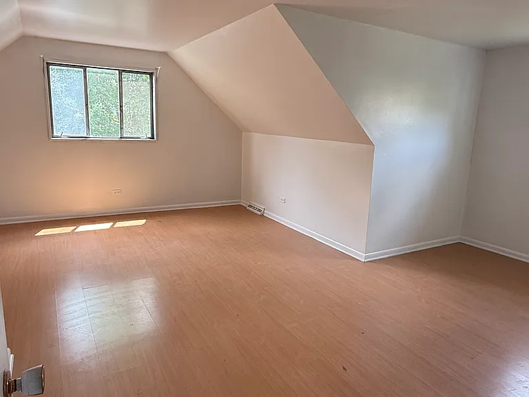 426 Mills St — Photo 13