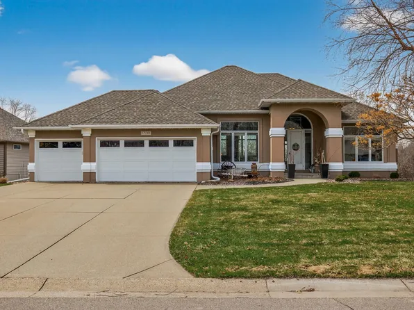 17141 Jackson Trl, Lakeville, MN 55044