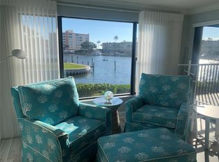 9058 Midnight Pass Rd #5, Sarasota, FL 34242