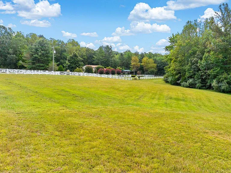 12620 Chewning Ln — Photo 29
