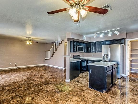 4th image of 8922 W Jennifer Rose Ct