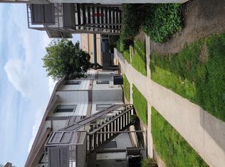 Grand Oaks Apartments, Lake Elsinore, CA 92530