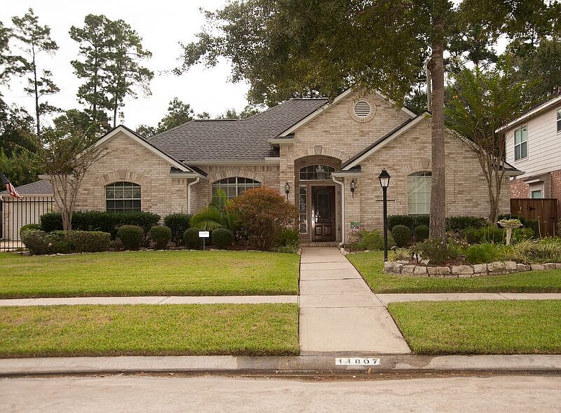 Front Home on Cul da sac