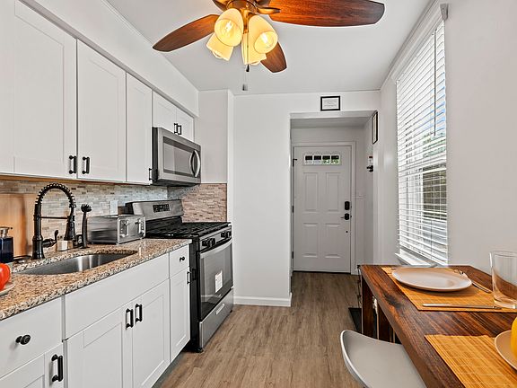 5th image of 660 Loraine St #4