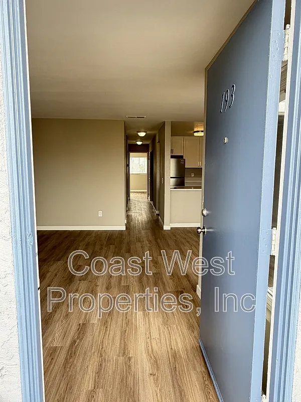 2 bed, 2.0 bath, 1100 sqft, $2,950 — Photo 1