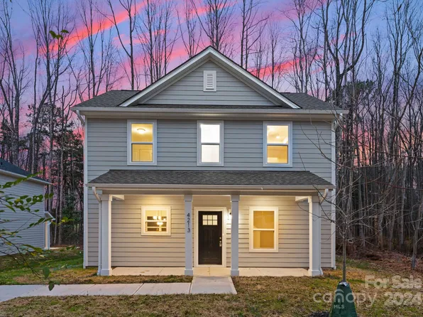 4213 Whispering Oaks Dr, Charlotte, NC 28213