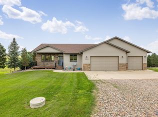 22644 Hazel Ln, Rapid City, SD 57702