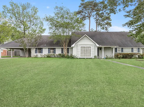 1760 Karen Ln, Beaumont, TX 77706