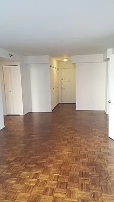 Sold by Aidonis Realty | media 26