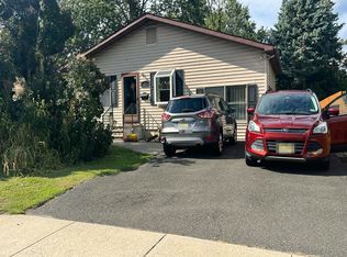12 Dayton Ave, Toms River, NJ 08753