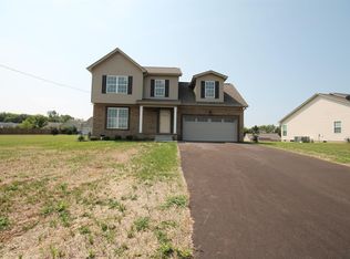 1644 Wellington Dr, Columbia, TN 38401
