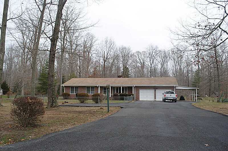1st image of 320 Wilkinson Dr