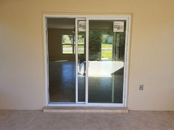 French Door to Lanai