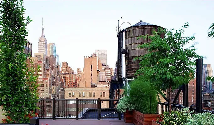 Rented by CiCi Realty Corporation | media 32