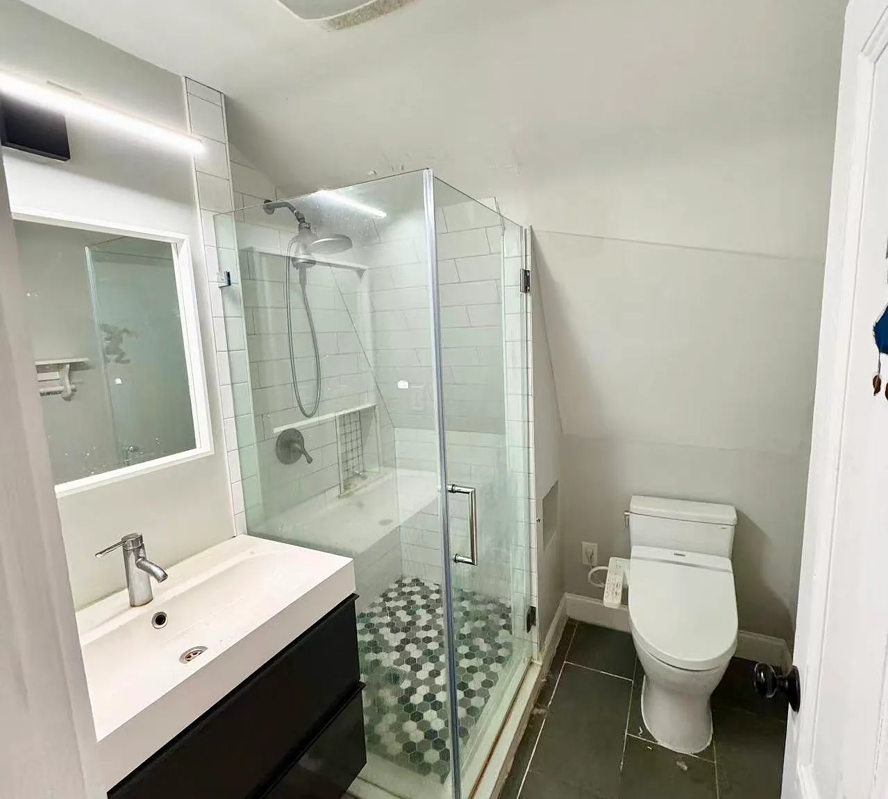 3 bed, 1188 sqft, $4,800 — Photo 2
