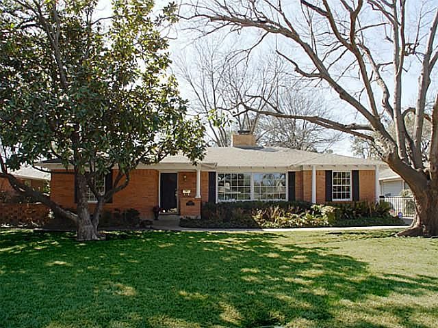1st image of 6440 Park Ln