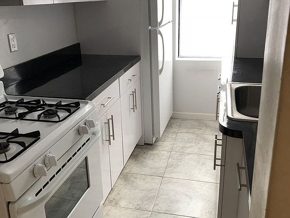 4th image of 4616 43rd Ave APT H1