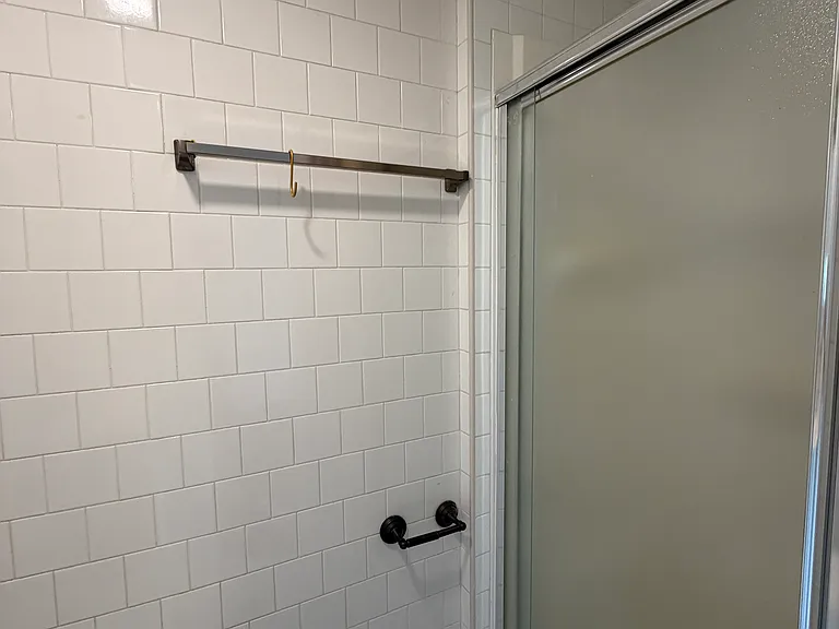 72 Emerald St #2 — Photo 12