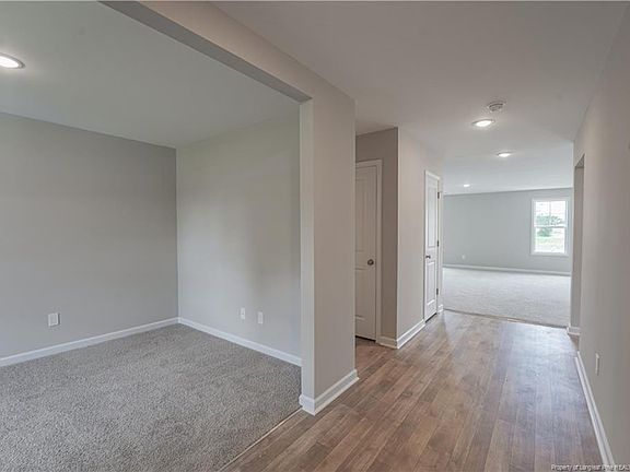 5th image of 729 Caelin Farm Lot 8