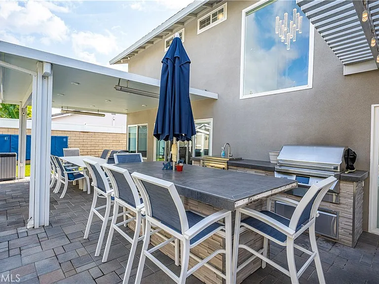 8711 Mossford Dr — Photo 19