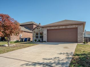 2049 Meadow View Dr, Princeton, TX 75407