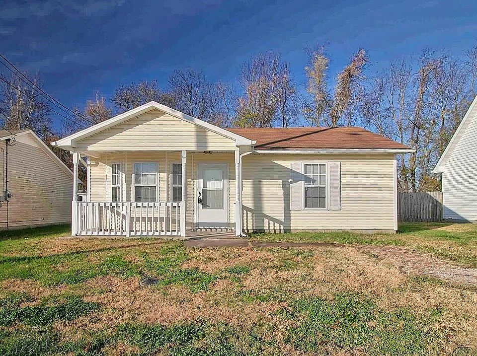 1st image of 1011 Shadow Ridge Ave