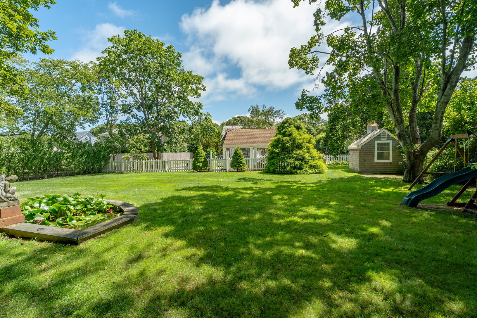  nice big lawn