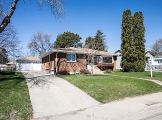 1703 6th Ave NW, Mandan, ND 58554