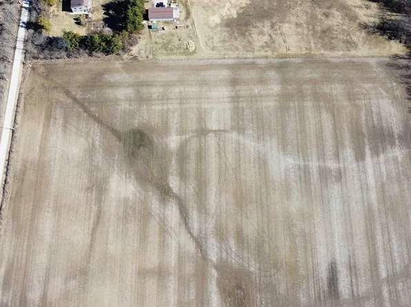 7843 N 100 W, Hartford City, IN 47348