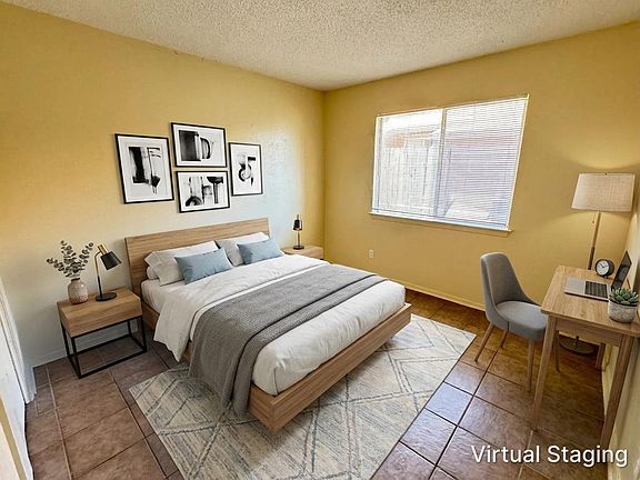 2nd image of 2206 Silverway Dr #A