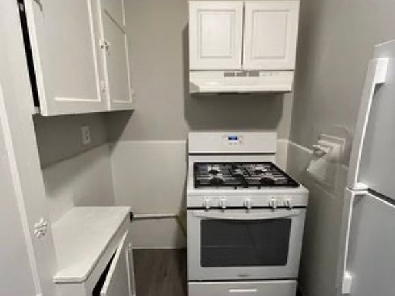 3rd image of 1140 River St #1E