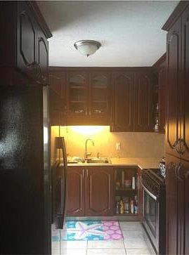 2nd image of 1221 N 71st Ave