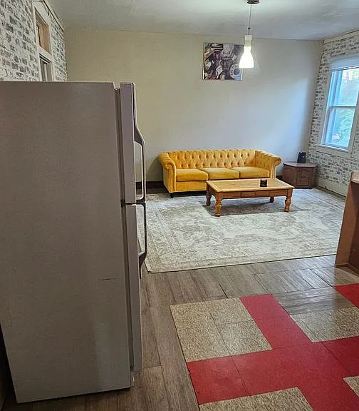882 Locust Dr #1 — Photo 7