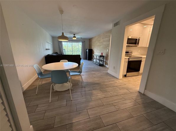 21133 SW 85th Ave APT 308