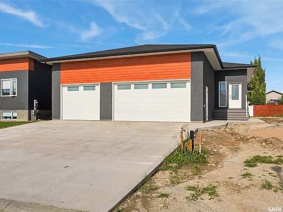 2nd image of 522 Assiniboia Street
