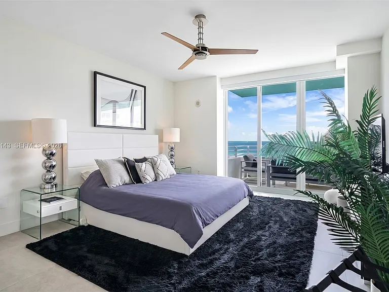 226 Ocean Dr #8F — Photo 34