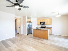 3155 S Hidden Valley Dr