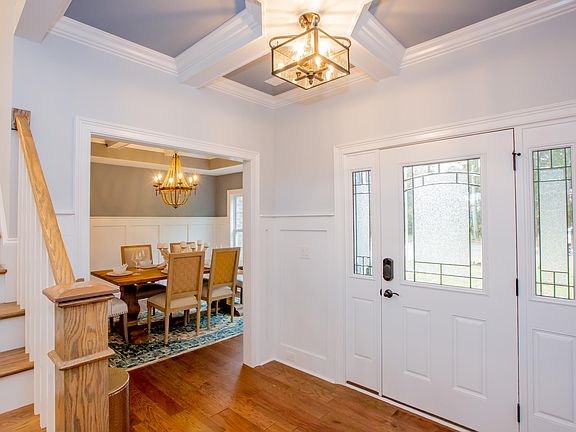 4th image of 906 Oyster Pointe Drive SW