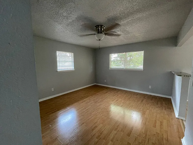 5808 NW Liberty Ave — Photo 15