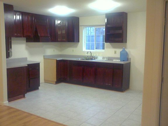 2nd image of 1009 N Avenue 50
