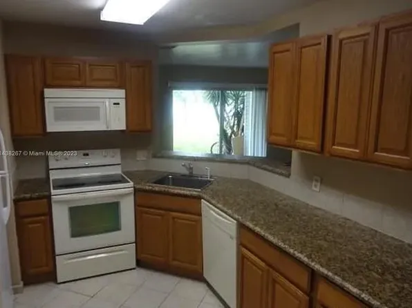 3437 NW 44th St APT 101, Fort Lauderdale, FL 33309