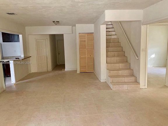 2nd image of 2165 Washington Ave #2165