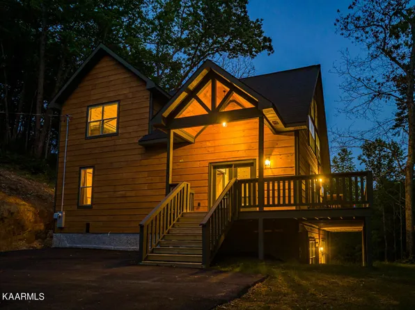 2276 Hidden Hollow Way, Sevierville, TN 37862
