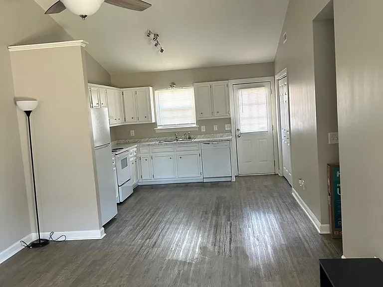 4097 NE College St #1 — Photo 9