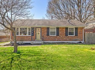 1221 Cherbourg Rd, Lexington, KY 40504