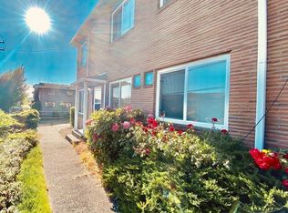 3904 Dayton Ave N, Seattle, WA 98103